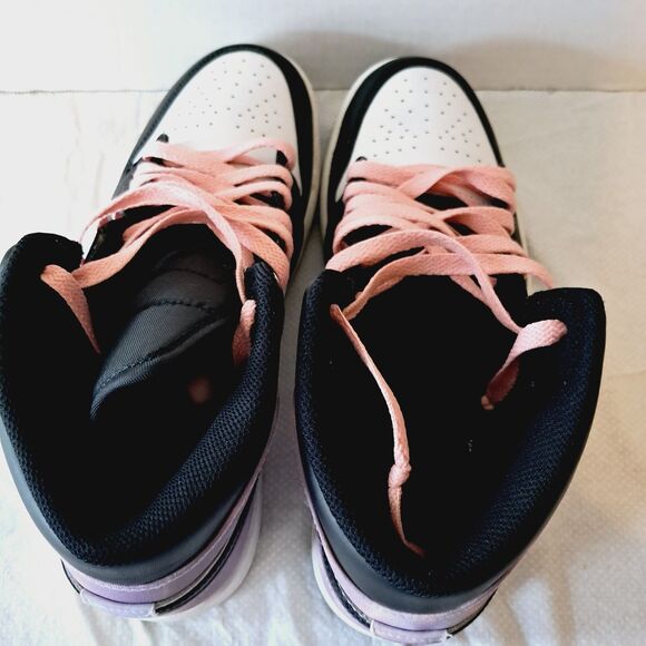 Nike Air Jordan 1 Mid SE Zen Master Black White Bleached Coral Men 9.5 Women 11 main image 4
